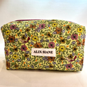 Trousse de toilette fleurie jeune